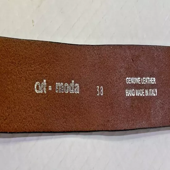 Art Moda Men's Cognac Leather Burnish Belt. Made in Italy. 