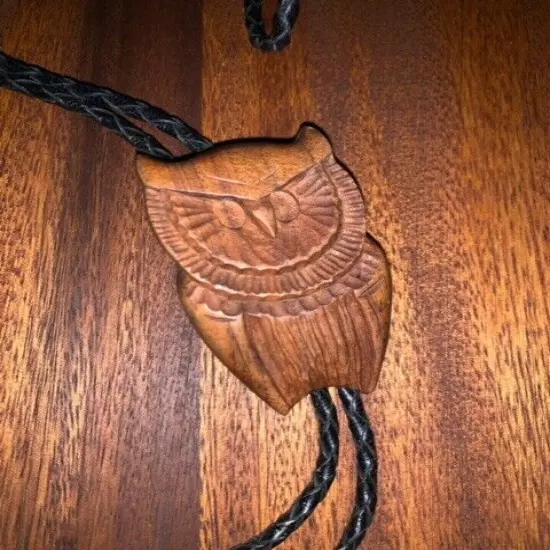 Vintage Country Western Carved Wood Owl Bolo Tie Jewelry