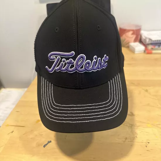 Titleist MLB Rockies Golf Hat Size M/L