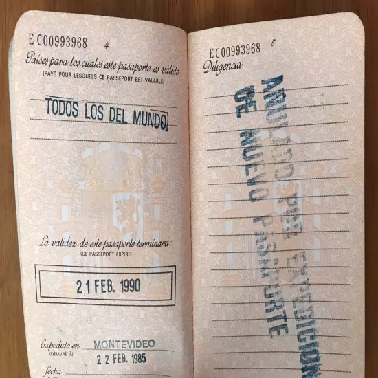 Spain Passport Canceled Issued in Uruguay