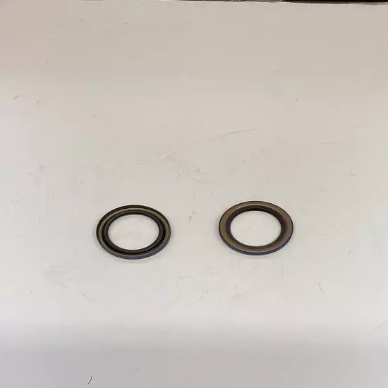 814488 CUSH OIL SEAL