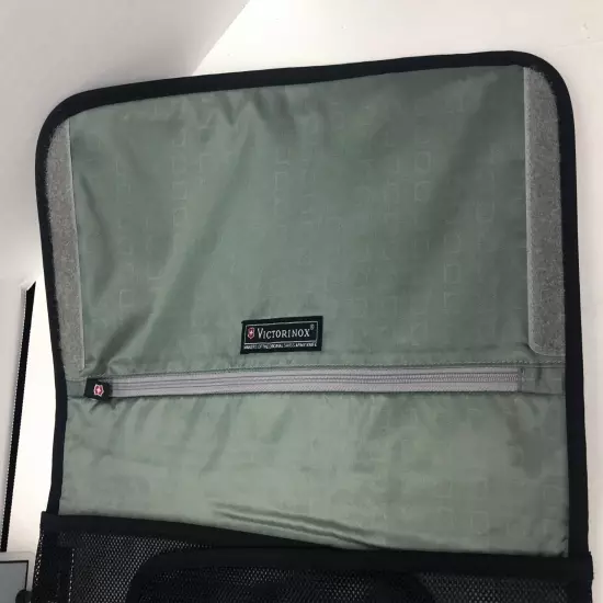 New Victorinox Travel Medium Pakmaster Packing Sleeve Black 15x11