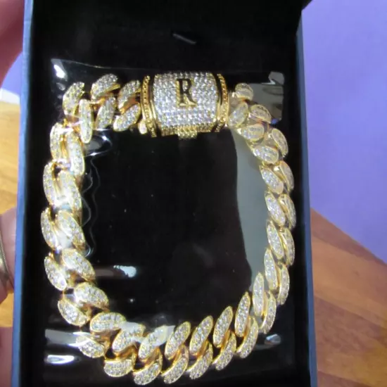 NEW/sealed ETEVON Cuban Link Chain Initial "R" Gold Tone Bracelet for Men