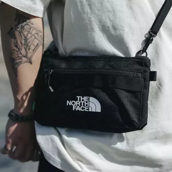 The North Face Black Camp Cross Bag Unisex