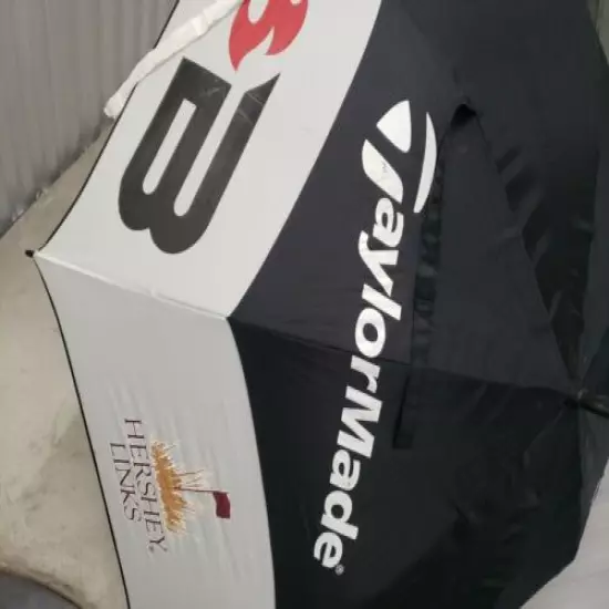 Rare TaylorMade Burner Hershey Links 62" Umbrella Black & White