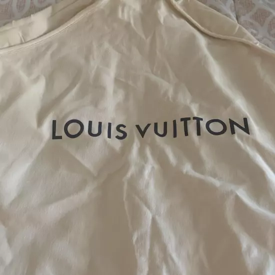 Louis Vuitton | Garment Bag | Beige | 22.5 x 48