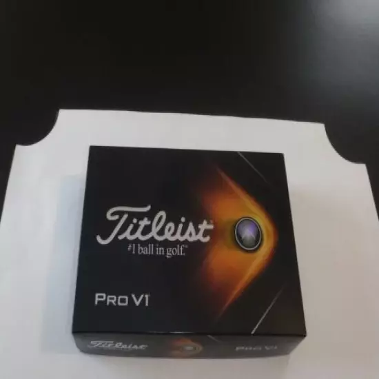 Titleist Pro V1 Golf Balls - 1 Dozen NEW white golf balls 