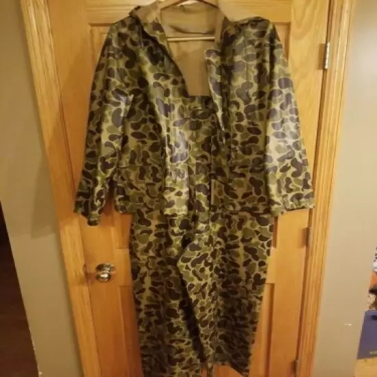 Stearns Dry Wear Duck Camo Jacket & Bibs Pants Men’s L Rain Suit