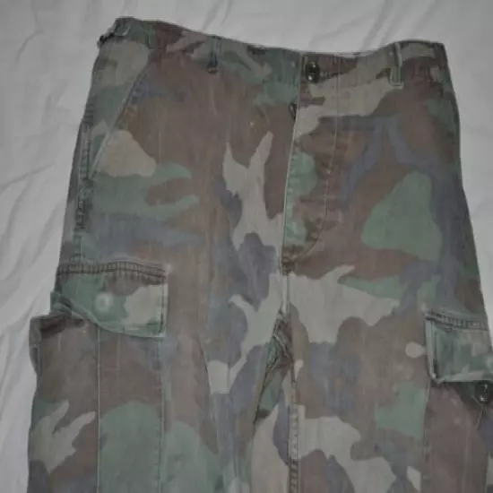  CAMOUFLAGE MENS MEDIUM PANTS hat Uncle Mikes belt safety Vest MILITARY HUNTING 