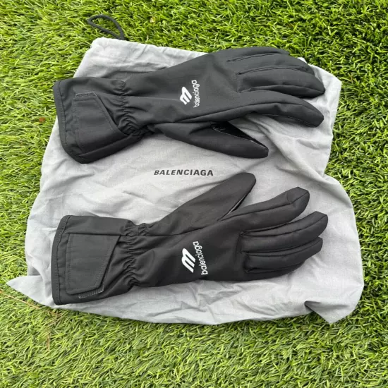 Balenciaga Black Winter Ski Gloves Size Small Skiwear Nylon Lambskin