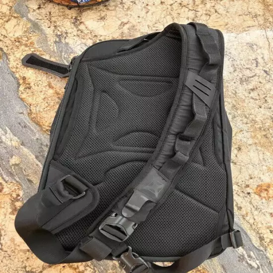 Old School Vertx Commuter Sling