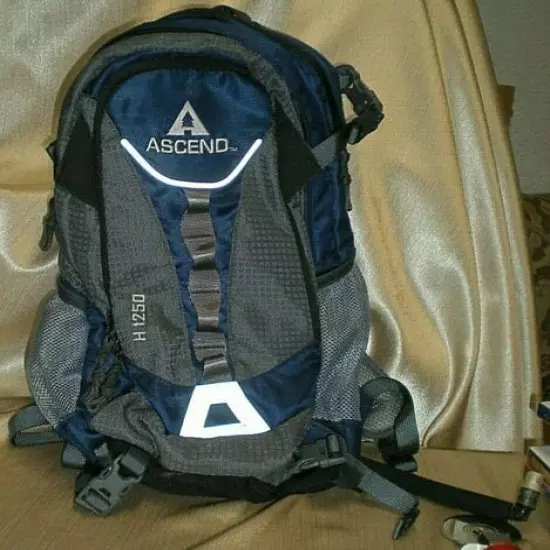 Ascend H1250 2L Hydration Backpack Pack