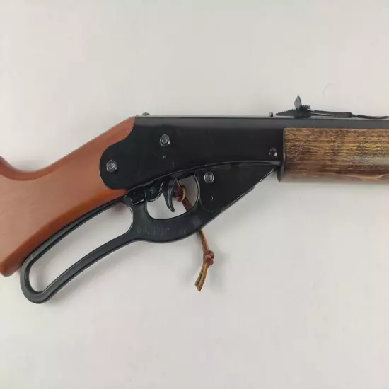 Daisy Model 1938 Red Ryder BB Gun .177 BB Black, Wood Stock Lever Action