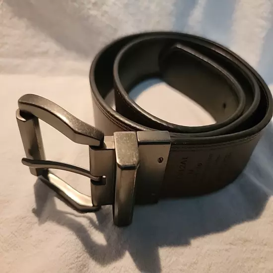 Levi's Black & Brown Leather Reversible Buckle Belt Size M 34-36