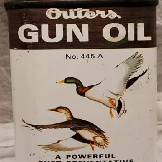 OUTERS GUN OIL TIN 445A WITH FLYING DUCKS PICTURED NICE PARTIAL CONTENTS 