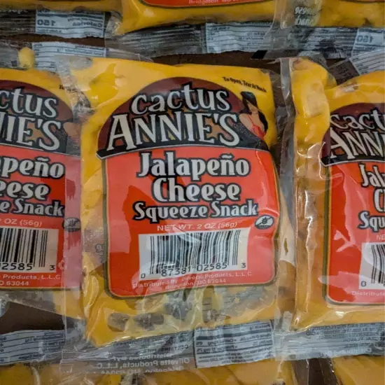 35 Cactus Annie Queso Nacho Cheese Dip Ind Packs - 2oz each - Spicy BB 1/4/2025