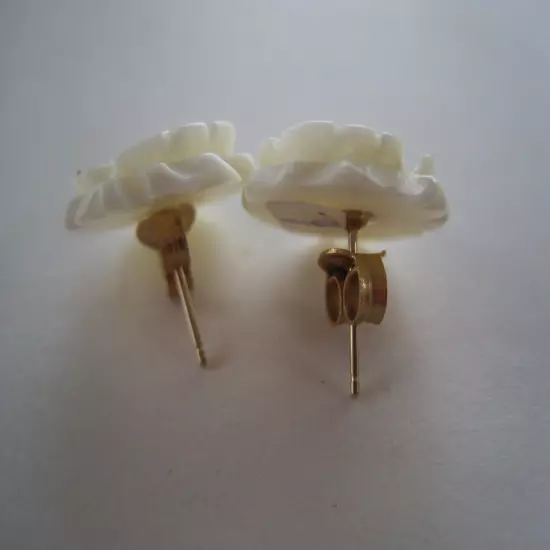 Cream Rosette Earrings Gold Tone