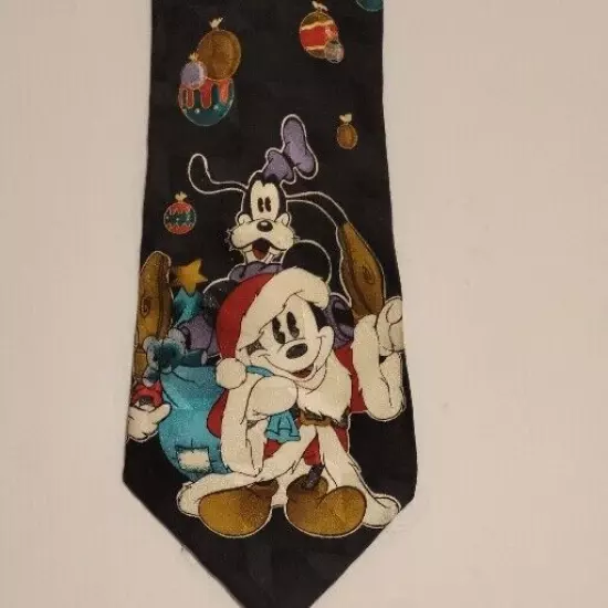 Disney MICKEY & CO Tie Necktie Goofy Christmas 100% Silk Sweden Atlas Design 58"