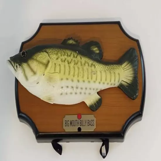 Big Mouth Billy Bass 1999 "Take Me To The River, Don't Worry Be Happy" Tested