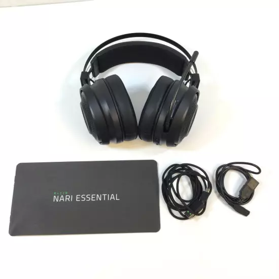 Razer Nari Essential Black USB Wireless Bluetooth Over The Ear Headphones Used