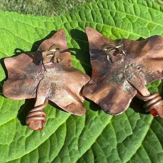 Vintage - Gerda Lynggaard - Wine Resin Copper Leaf Earrings