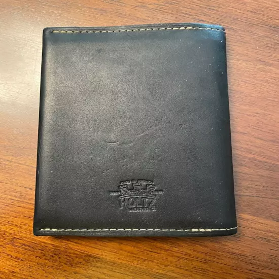 Holtz Leather Passport Wallet