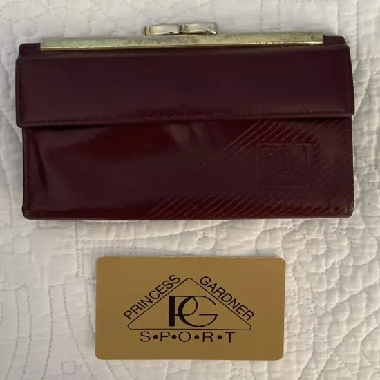 Vintage ANNE KLEIN for St. Thomas Burgundy Leather Bifold Kiss Lock Coin Wallet