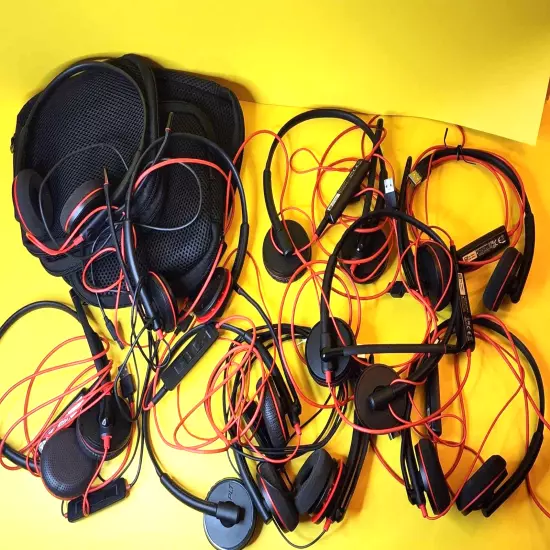 LOT OF 10x + 1 PLANTRONICS C3220 HEADSET HEADPHONE W/ MICROPHONE BLACKWIRE USB-A