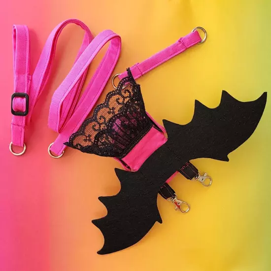 Monster High G3 Draculaura Bat Wing Carry Harness