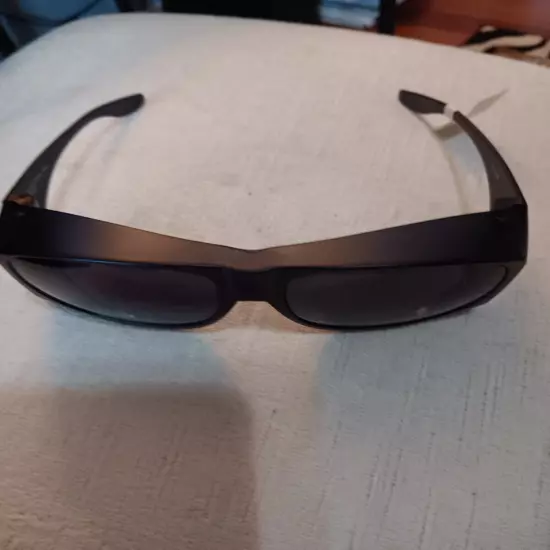 SOLAR (SHIELDS UNISEX BLACK FRAME GRAY LENS FITS OVER SUNGLASSES DUST BAG NWOT 