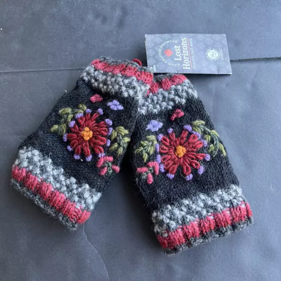 Lost Horizons Hand ABIGAIL HANDWARMERS 100% Wool Finglerless Gloves Black