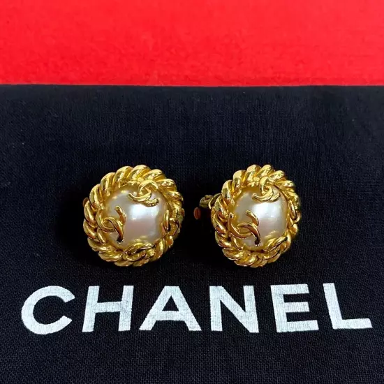 CHANEL 95A engraved Coco mark GP pearl earrings accessories gold plated White