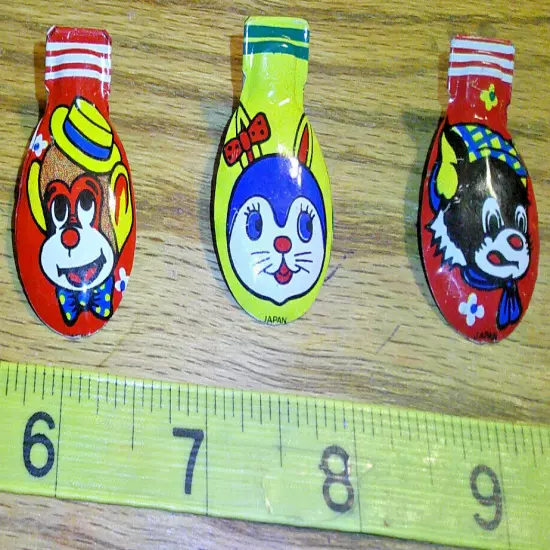 5 original Vintage Tin Litho Clickers Made in Japanm #11