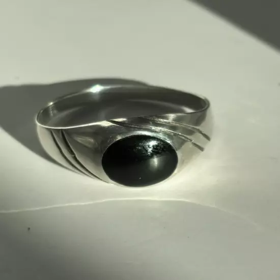 Men’s sterling silver black onyx ring size 11.75 ~R017~