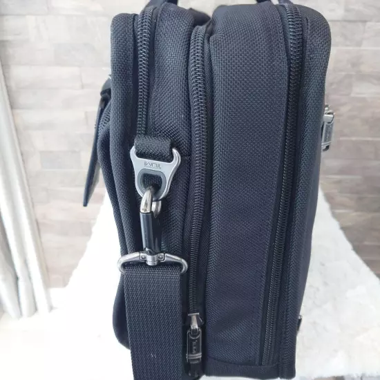 Tumi 2Way Business Bag Alpha Expandable