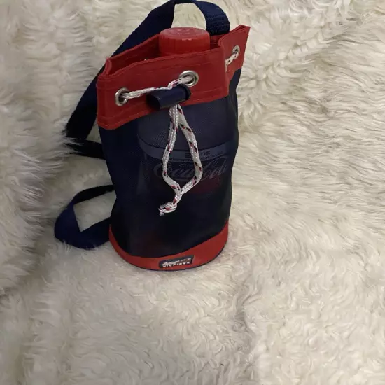 EUC Vintage Tommy Hilfiger water bottle bag