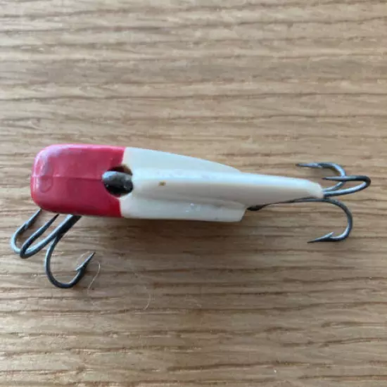 DEMON Shark / Sail Shark Red / White (RH-45) LURE