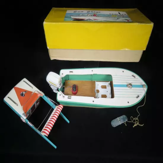 VINTAGE 1960's BANDAI JAPAN 13" SUN SHINE SERIES WOOD & PL BOAT W OUTBOARD BOXED