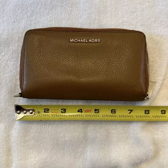 Michael Kors Jet Set Bi-Fold Brown Leather Wallet