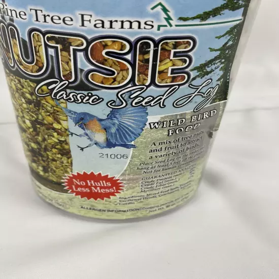 Bird Food Pine Tree Farms Nutsie Classic Seed Log 40 Ounces