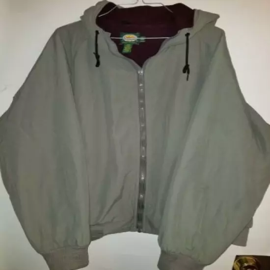 Cabela's Men's polyester Jacket XL Reg. Light green. Maroon interior. (23)