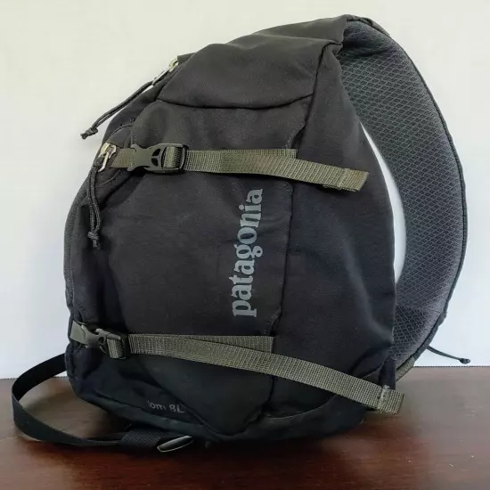 Patagonia Atom Sling Bag Black Dark Gray Clean Great Condition 