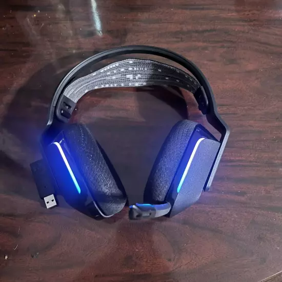 Logitech G733 Wireless Gaming RGB Headset (Working w/ Mic And USB Dongle)