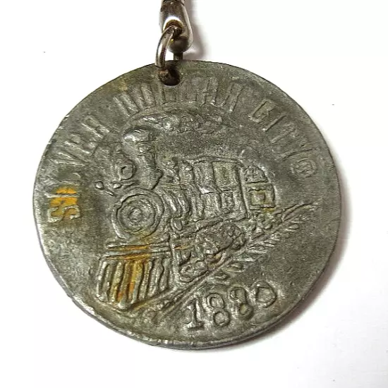 VINTAGE 1880 SILVER DOLLAR CITY EAGLE TRAIN KEY CHAIN SILVER TONE OLD MEDAL