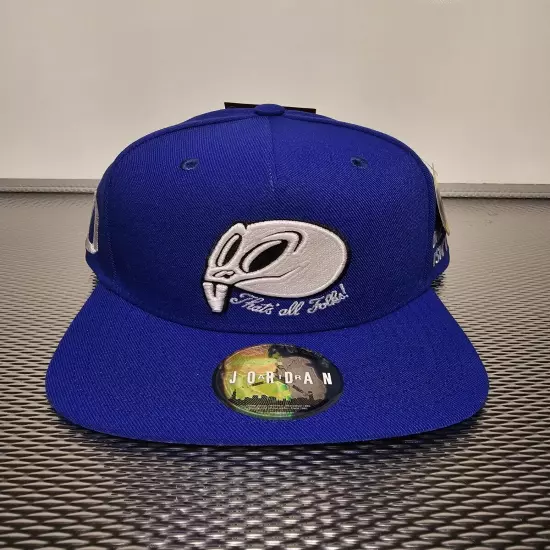 Air Jordan Hat Space Jam That's All Folks Glow in Dark Jumpman Cap (Blue)