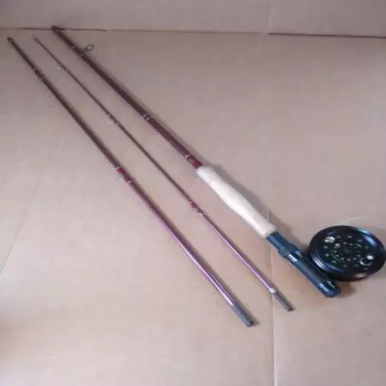 Pflueger #PFLFY 8056 8' Fiberglass Fly Rod w/ 1094 Reel ~5/6 Weight 3 Piece Rod