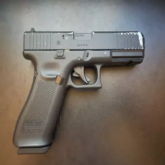 Glock 17 Gen 5 pellet blowback pistol