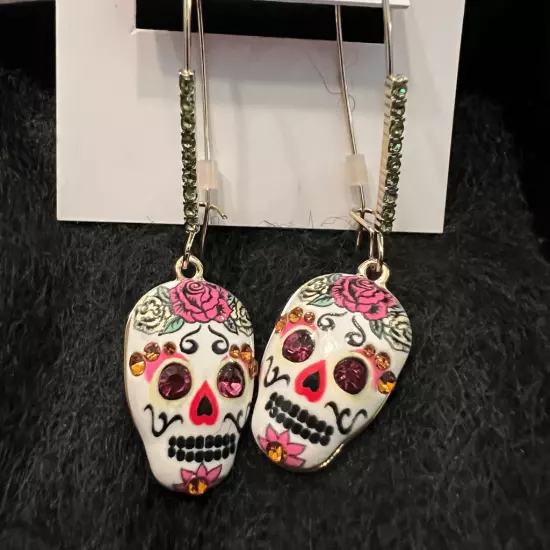 BETSEY JOHNSON HOLA TO LOVE Skull Hook Earrings *NWT*