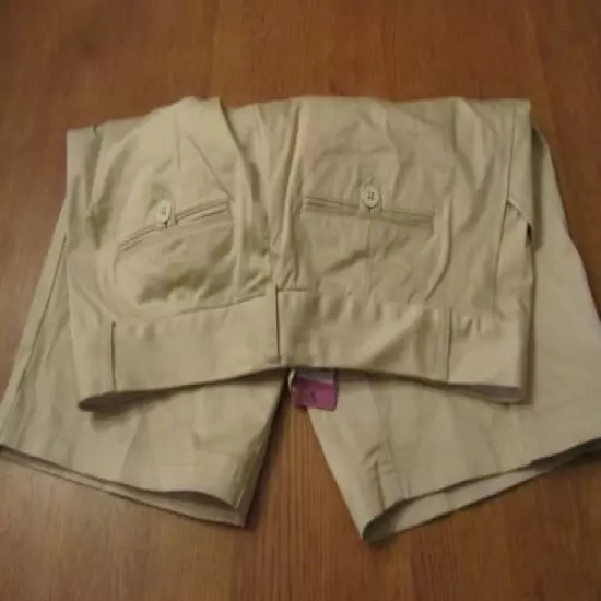 Womens Peter Millar Golf Short, NWT, 6