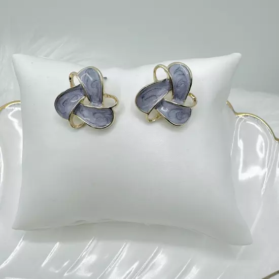 Cute Enamel Flower Earrings Stud Earrings in Purple